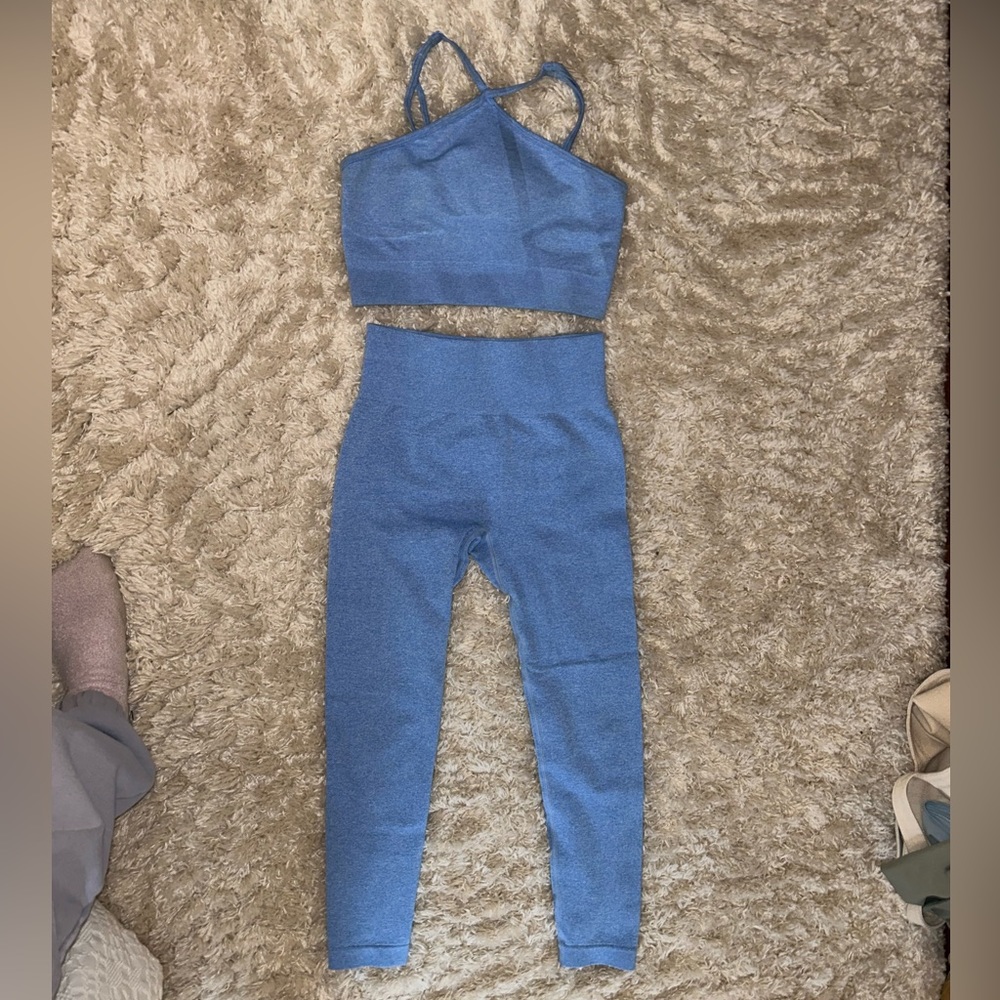 Matching Workout Set - Picture 4 of 4